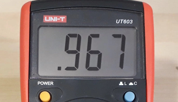LCR-meter: De UNI-T UT603 (Review)