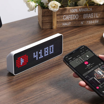Ulanzi TC001 ESP32 - based Smart Pixel Clock - Elektor